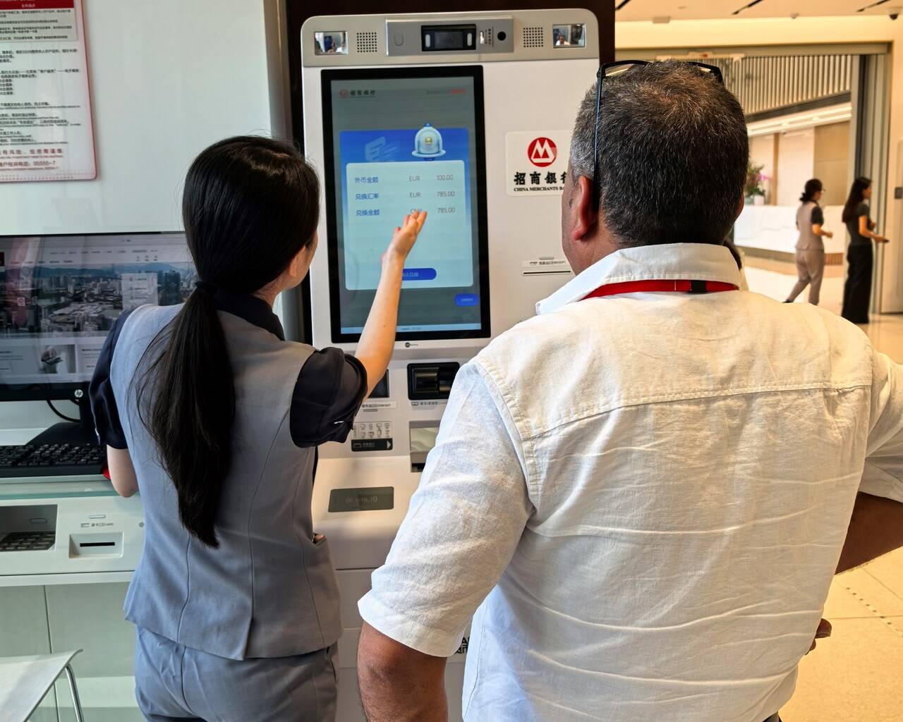 最新医保卡提取现金方法自助提款机方法分析(最方便真实的大理医疗保障卡怎么提取现金方法)